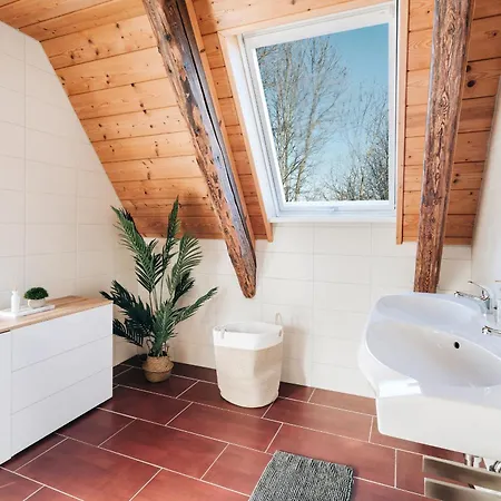 Cozy In Der Oberlausitz Appartamento *